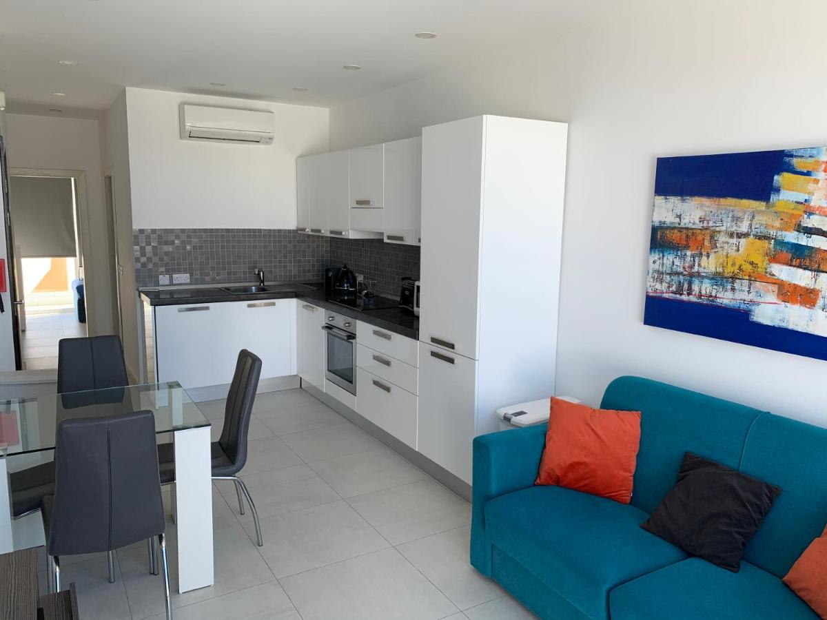 Sea View Penthouse Mellieha Bay Apartman Kültér fotó