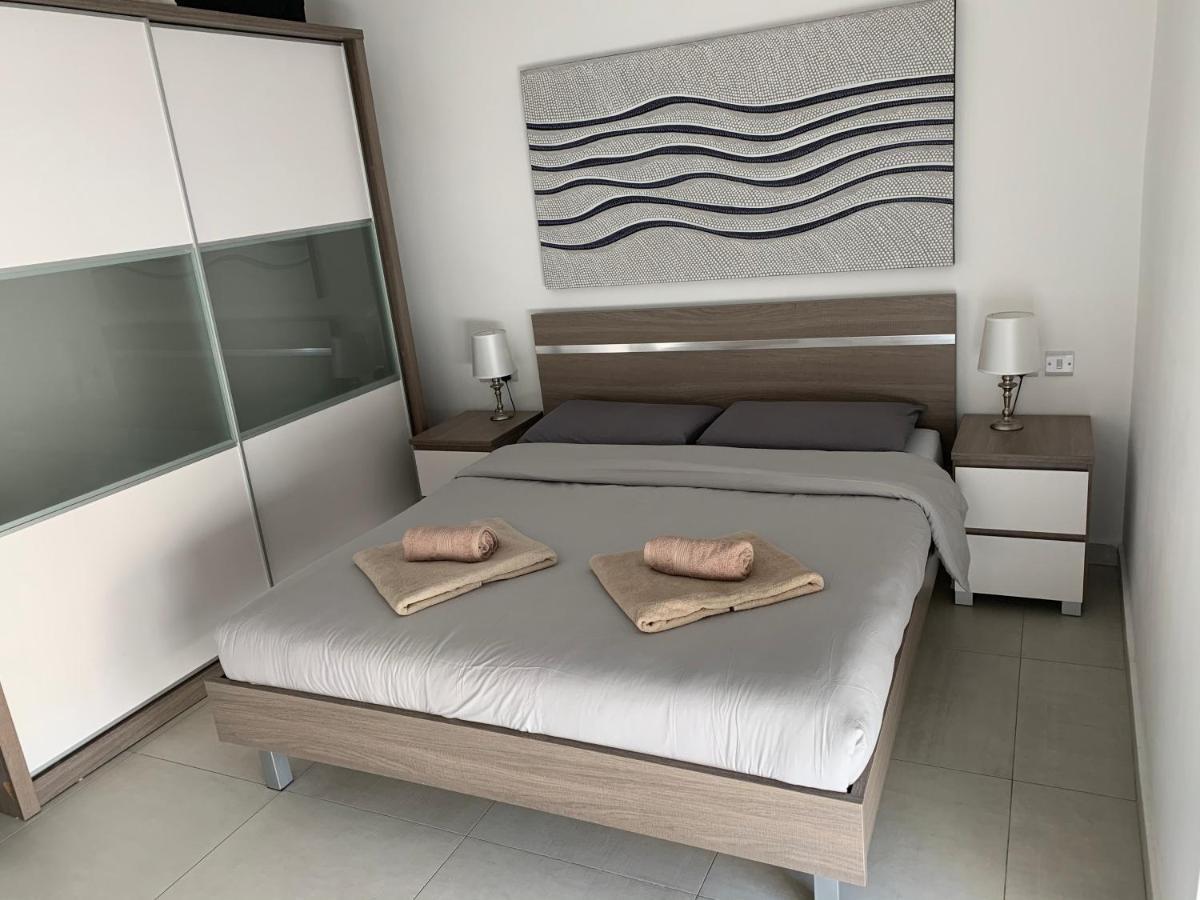 Sea View Penthouse Mellieha Bay Apartman Kültér fotó